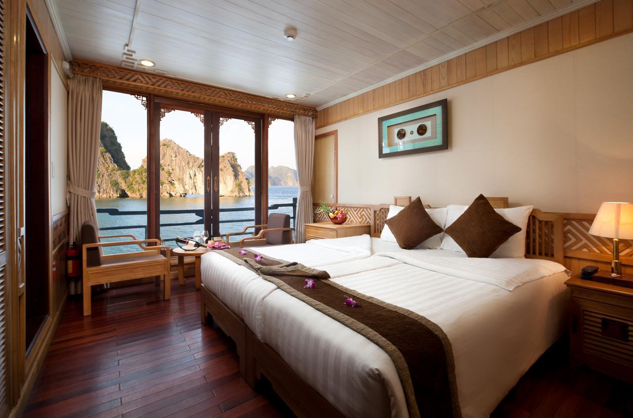 Halong Glory Legend Cruise Hotel Ha Long Exterior photo