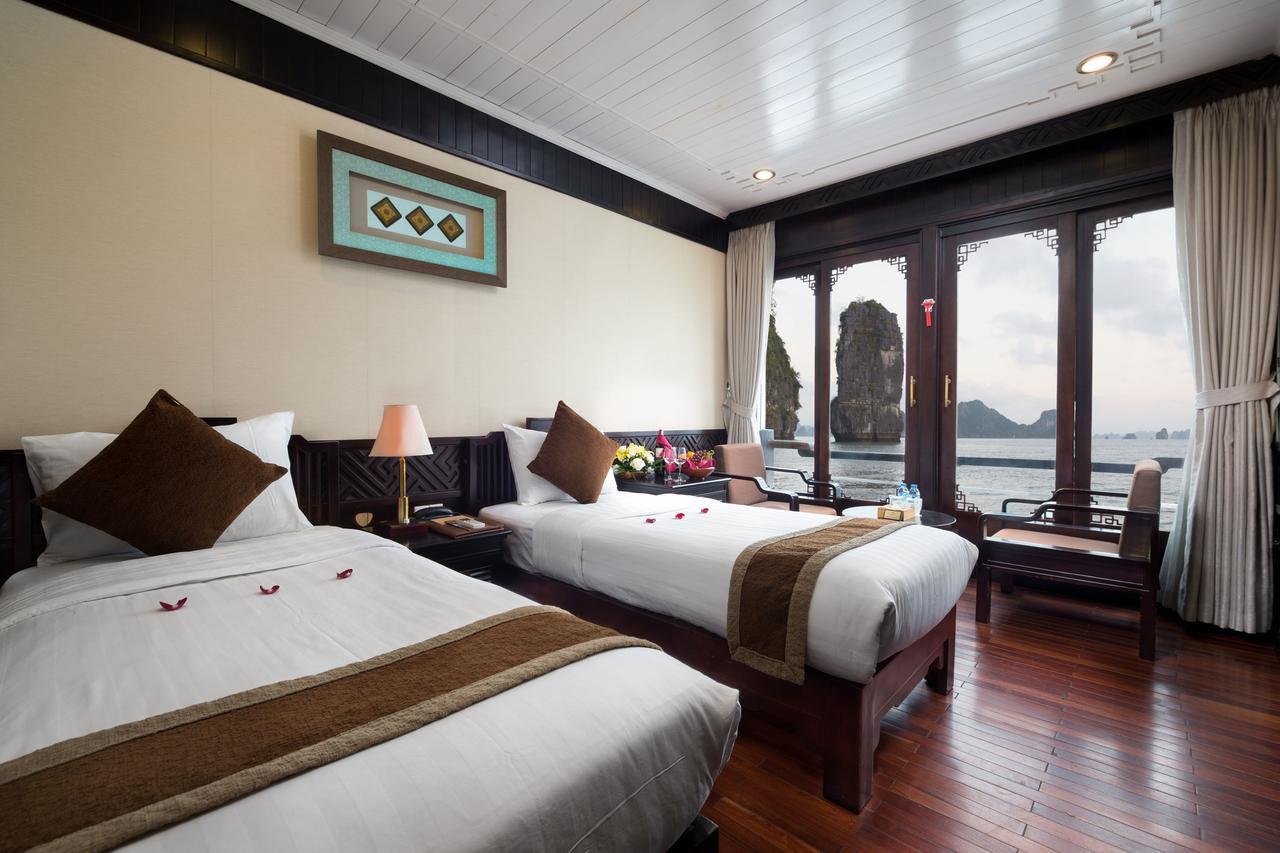 Halong Glory Legend Cruise Hotel Ha Long Exterior photo