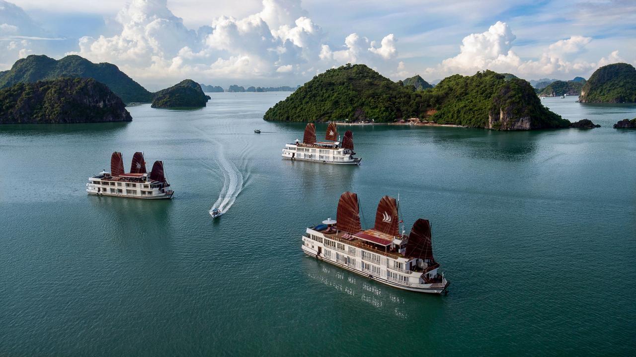 Halong Glory Legend Cruise Hotel Ha Long Exterior photo